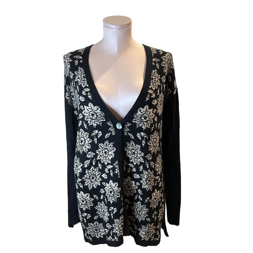 J. Jill Women's Dark Floral Cardigan Sweater‎ Size M Contrasting Back Cottage
